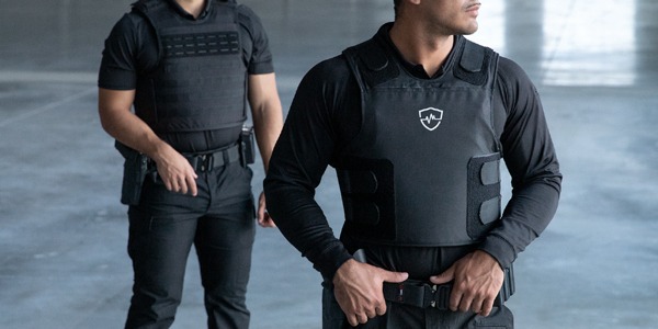 Lifestyle Vest Pouch on Duty